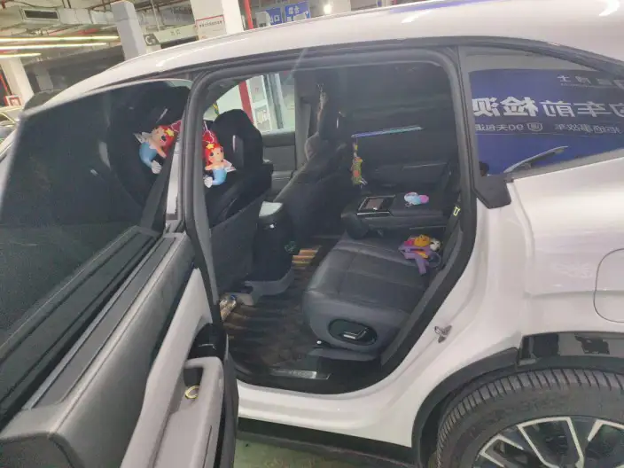 ZEEKR 7X 2025 Model 75kWh Rear Drive Smart Driving Edition – фото 9