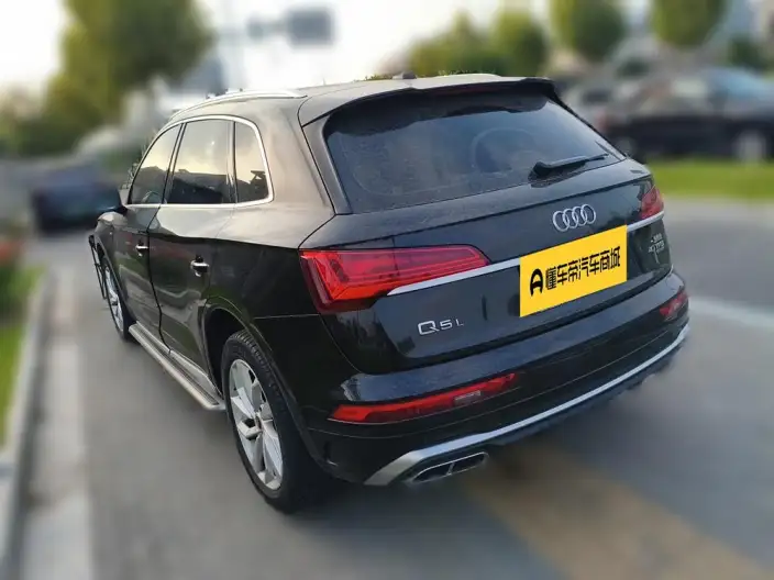 Audi Q5L 2022 Model 40T Luxury Dynamic Model – фото 4