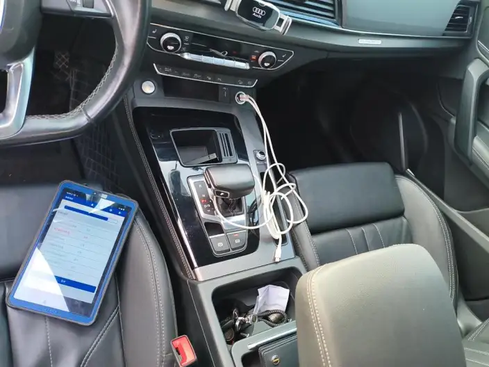 Audi Q5L 2022 Model 40T Luxury Dynamic Model – фото 9