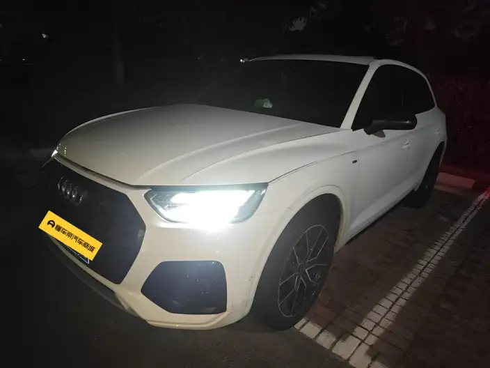 Audi Q5L 2024 Model 45TFSI Luxury Dynamic Model – фото 1
