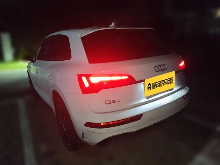 Audi Q5L 2024 Model 45TFSI Luxury Dynamic Model – фото 4