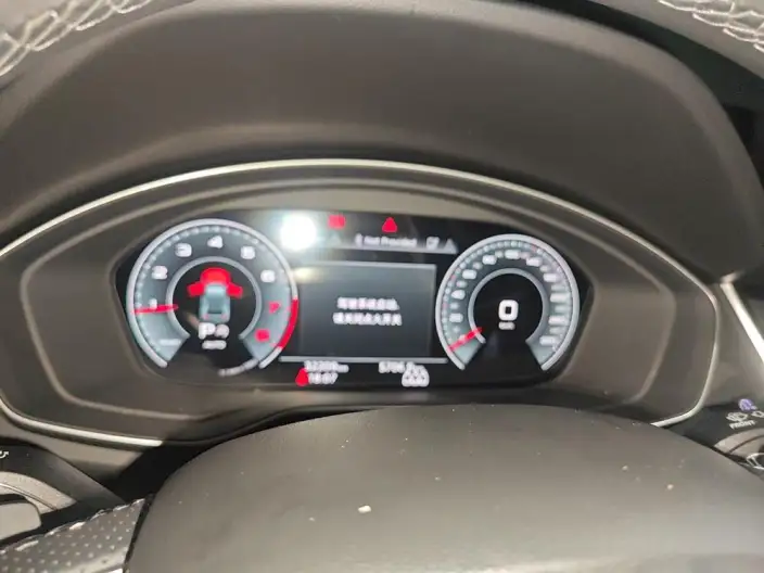 Audi Q5L 2024 Model 45TFSI Luxury Dynamic Model – фото 6