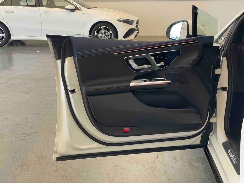 Mercedes-Benz EQE 2025 модификация EQE 500 4MATIC Deluxe Edition – фото 6