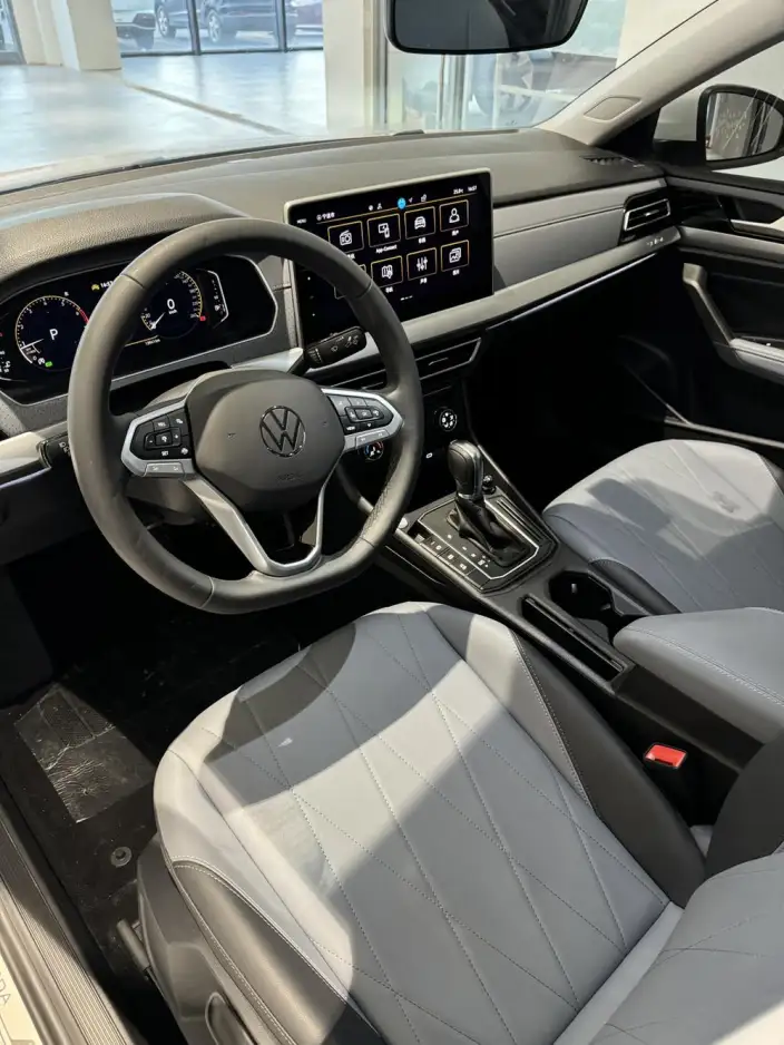 Volkswagen Lavida 2024 Model 1.5L Automatic Manyi Edition – фото 7