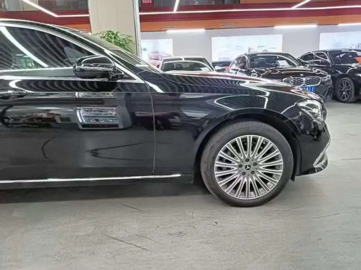 Mercedes-Benz E-Class 2023 Model E 300 L Fashion Model sedan – фото 7