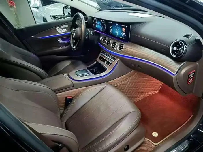 Mercedes-Benz E-Class 2023 Model E 300 L Fashion Model sedan – фото 9