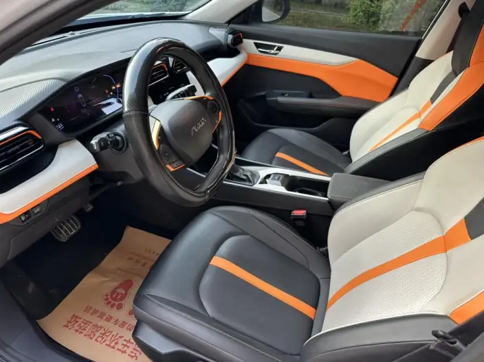 Yixuan 2023 Model Mach Version 1.5L Automatic Chasing the Wind version – фото 10