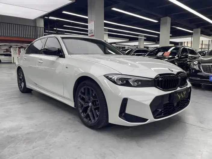 BMW 3 Series 2025 Model 330Li M Sports Night Set – фото 3
