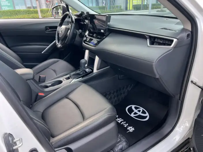 Toyota Corolla Cross 2024 Model 2.0L CVT Elite Edition – фото 10