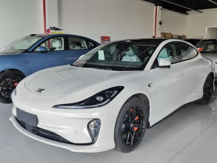 IM L6 2025 Model Max+ 74kWh – фото 1