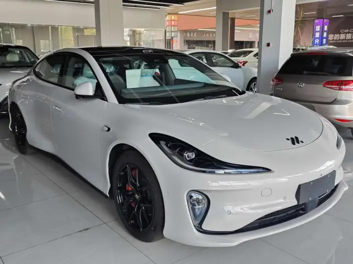 IM L6 2025 Model Max+ 74kWh – фото 3