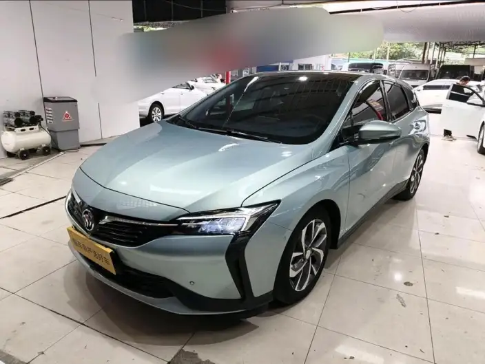 Buick Velite 6 PHEV 2022 Model Connected Smart Model – фото 1