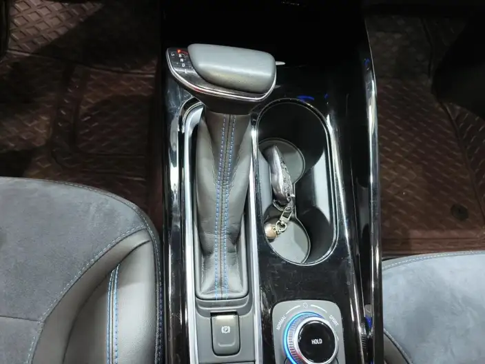 Buick Velite 6 PHEV 2022 Model Connected Smart Model – фото 9
