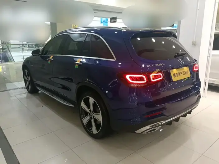 Mercedes-Benz GLC 2022 Model GLC 300 L 4MATIC Dynamic Model Collector Edition – фото 3
