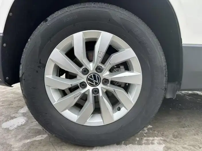 Volkswagen Tharu 2021 Model 280TSI 2WD Fashion edition – фото 9