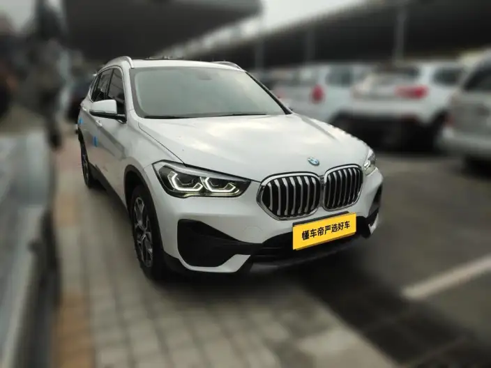 BMW X1 2022 Model sDrive25Li Leading Model – фото 2