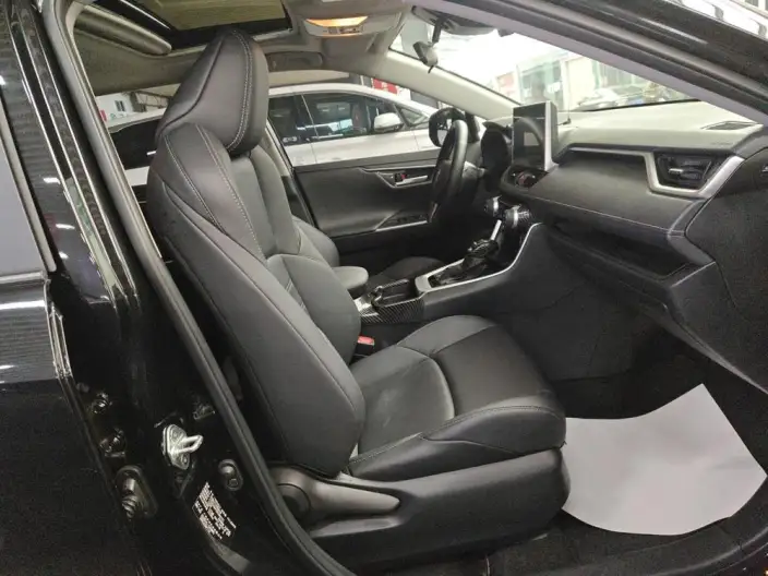 Toyota Wildlander 2022 Model Hybrid 2.5L 4WD Luxury PLUS Edition – фото 5