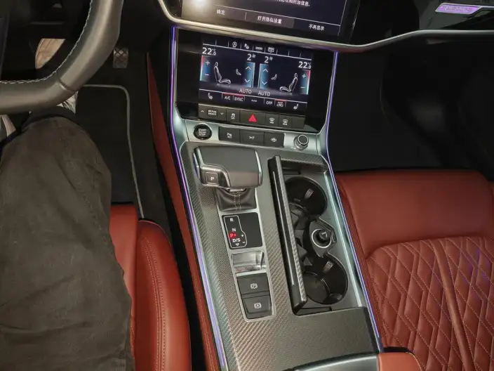 Audi A7 L 2024 Model 45 TFSI quattro Black Samurai Edition – фото 9