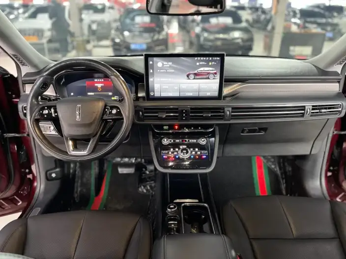 Lincoln Corsair 2022 Model 2.0T 2WD MONO Limited edition – фото 8