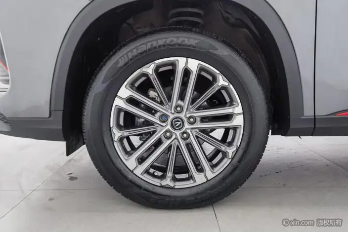 Changan CS75 PLUS 2022 Model 1.5T Automatic Luxury Model – фото 8