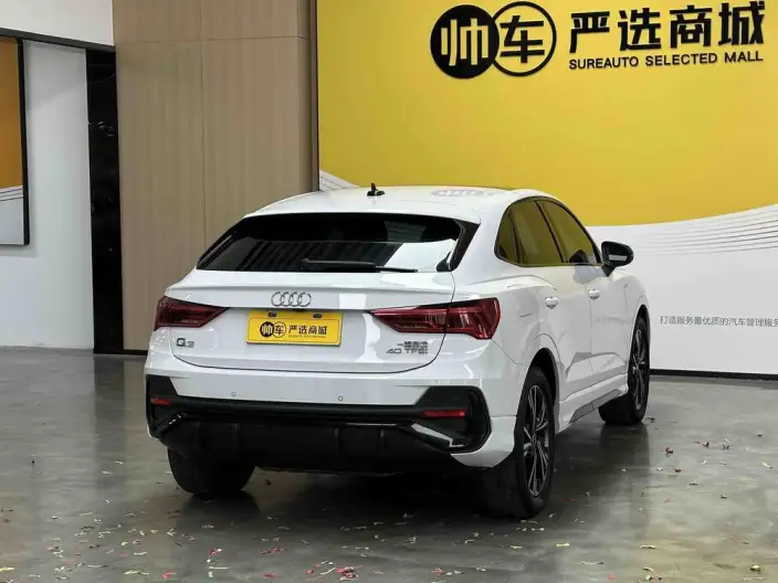 AUDI Q3 Sportback 2022 Model 40 TFSI Fashion Model – фото 7
