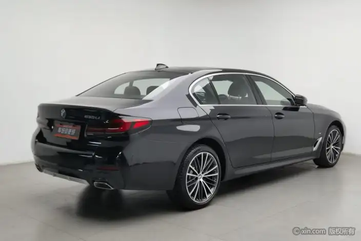 BMW 5 Series 2023 Model 530Li Leading Model M Sports Set – фото 4