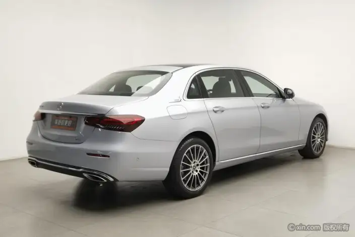 Mercedes-Benz E-Class 2022 Model Facelift II E 260 L sedan – фото 4