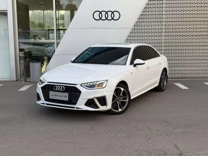 Audi A4 L 2024 Model 40 TFSI Fashion Dynamic Model – фото 1