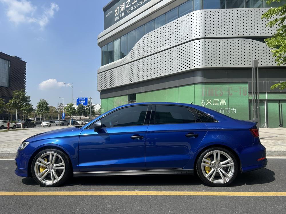 Audi S3 2015 модификация S3 2.0T Limousine – фото 4