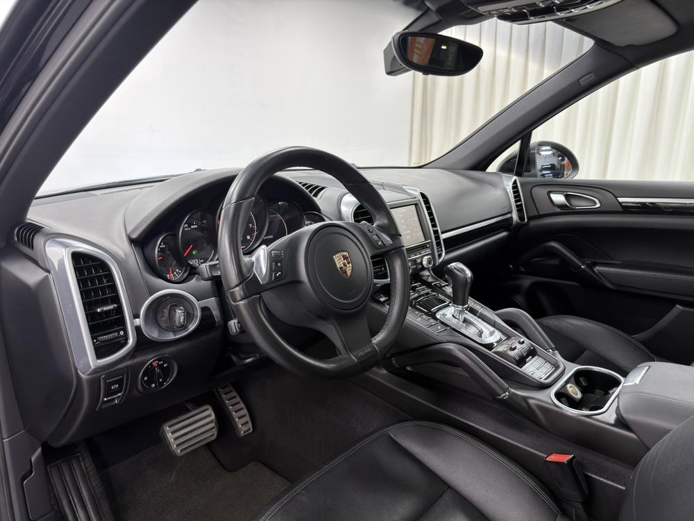 Porsche Cayenne 2011 Cayenne 3.0T – фото 13