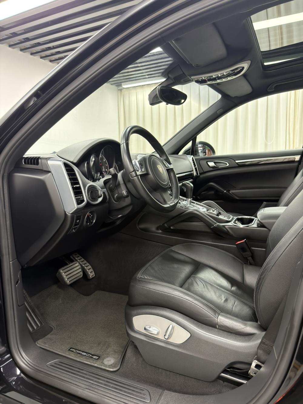Porsche Cayenne 2011 Cayenne 3.0T – фото 15