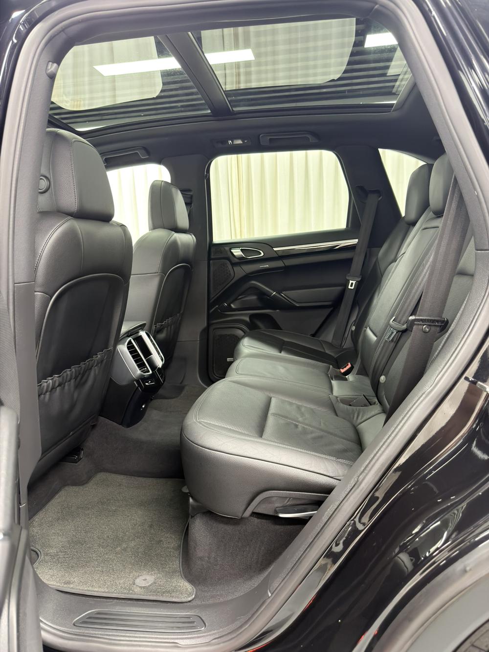 Porsche Cayenne 2011 Cayenne 3.0T – фото 16
