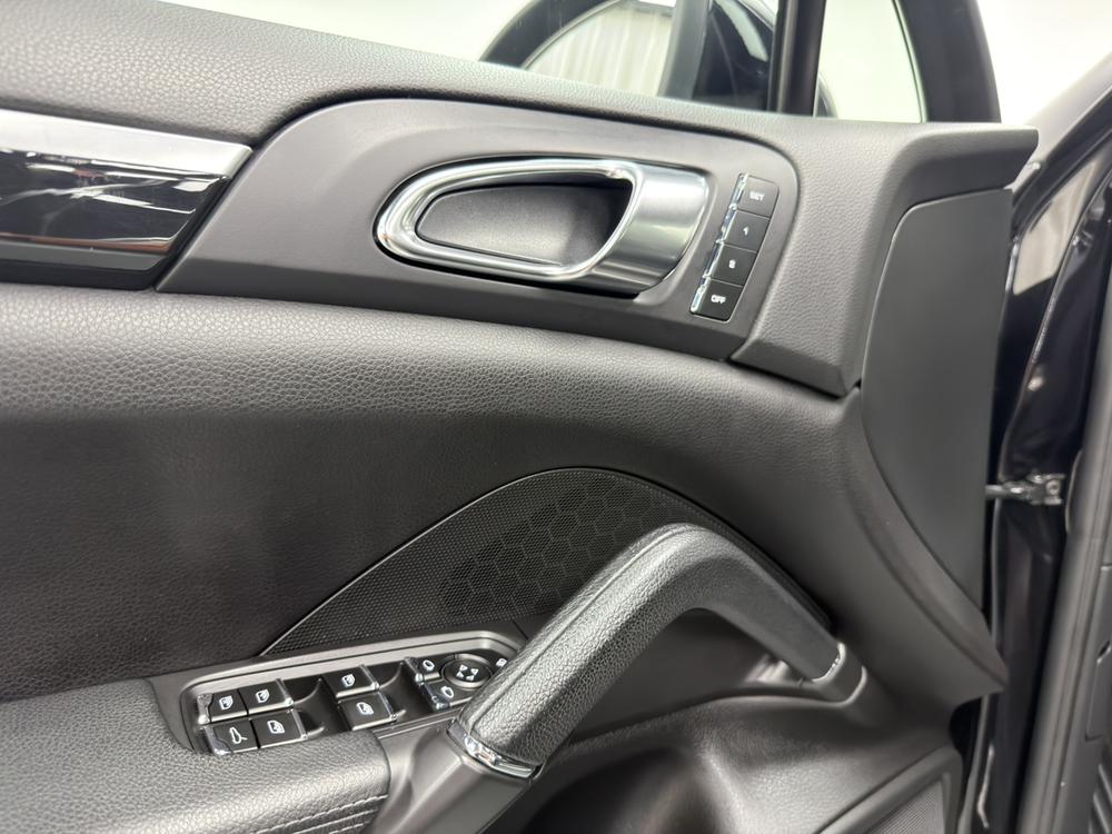 Porsche Cayenne 2011 Cayenne 3.0T – фото 17