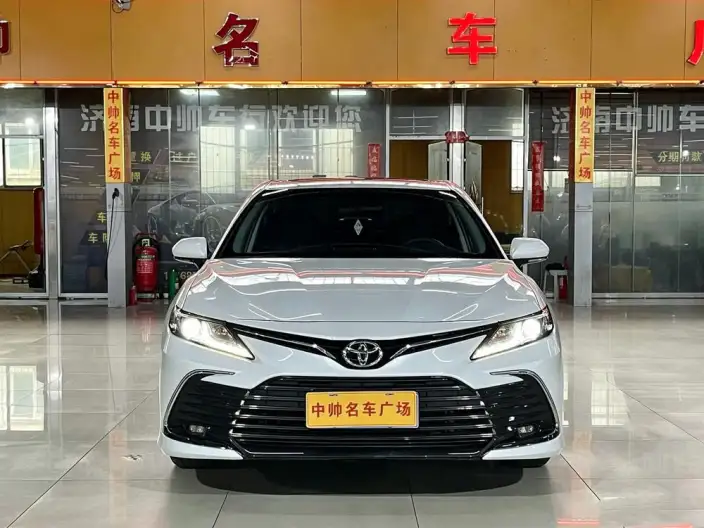 Toyota Camry 2023 Model 2.0GVP Leading version – фото 2