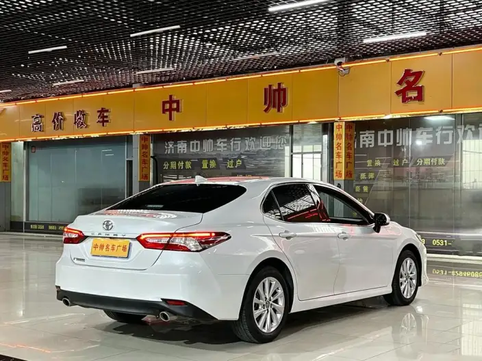 Toyota Camry 2023 Model 2.0GVP Leading version – фото 6
