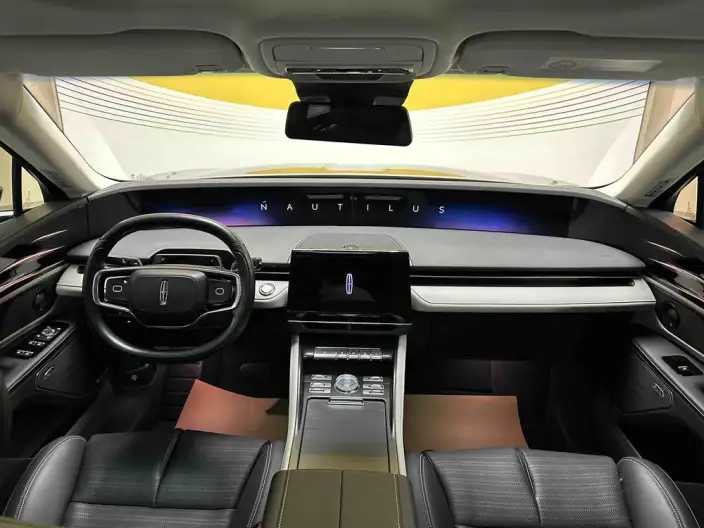 Nautilus 2023 Model 2.0T 4WD Exclusive Edition – фото 8