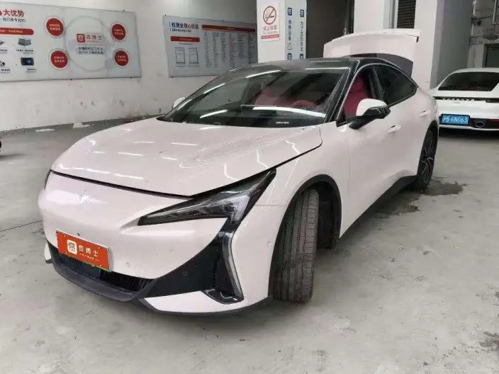 Arcfox α-S 5 2024 Model 560MAX 185kW – фото 6