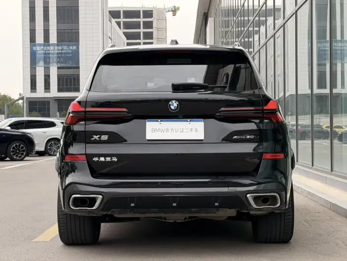 BMW X5 2025 Model xDrive30Li Exclusive Model M Sports Night Set – фото 4