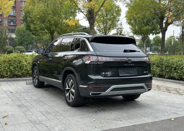 Volkswagen Tayron 2023 Model 280TSI 2WD Luxury Plus Advanced version – фото 3