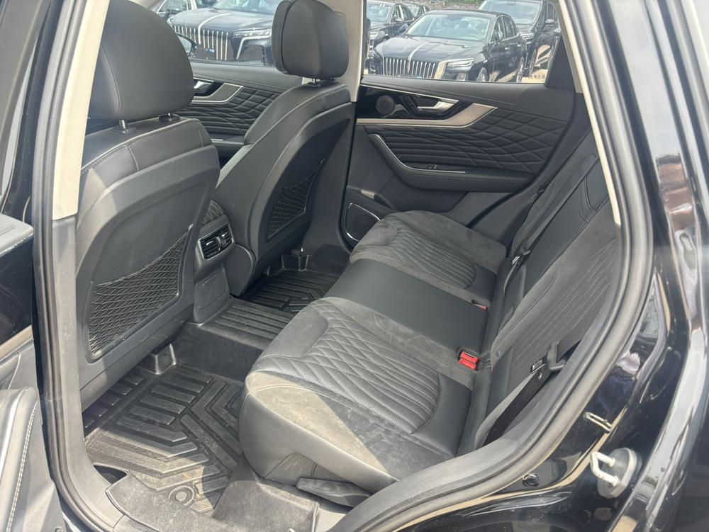 Hongqi HS5 2022 Modified 2.0T Smartlink Flag Edition – фото 11