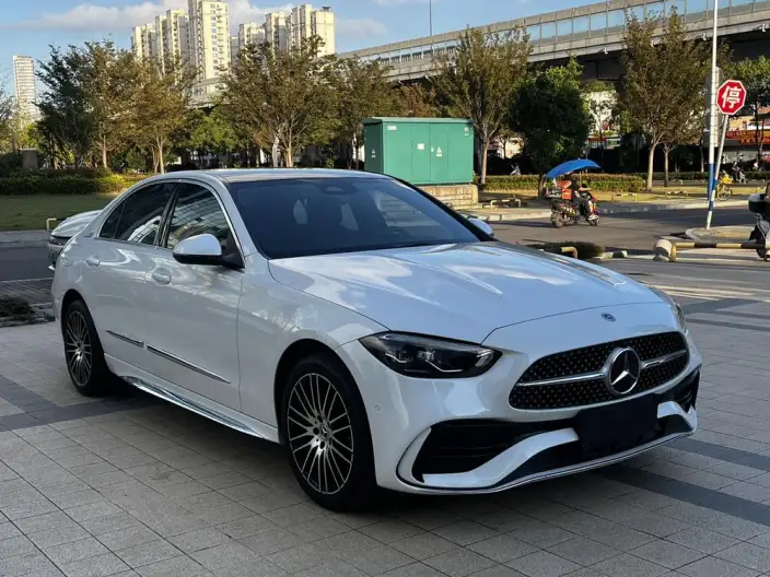 Mercedes-Benz C-Class 2024 Model C 260 L Sports Edition – фото 3