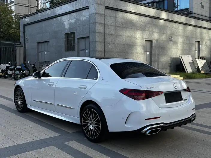 Mercedes-Benz C-Class 2024 Model C 260 L Sports Edition – фото 5