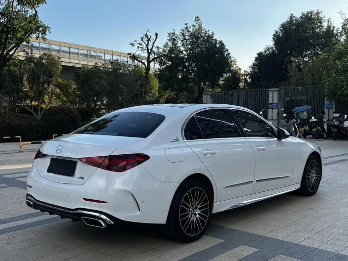 Mercedes-Benz C-Class 2024 Model C 260 L Sports Edition – фото 7