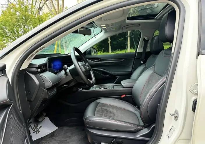 Ford Mondeo 2023 Model EcoBoost 245 Luxury Model – фото 10