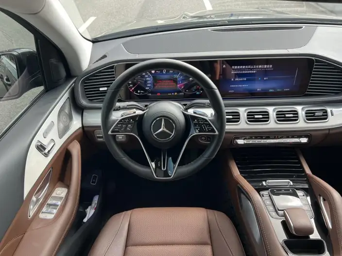 Mercedes-Benz GLE Imported 2024 Model GLE 350 4MATIC Fashion Model – фото 10