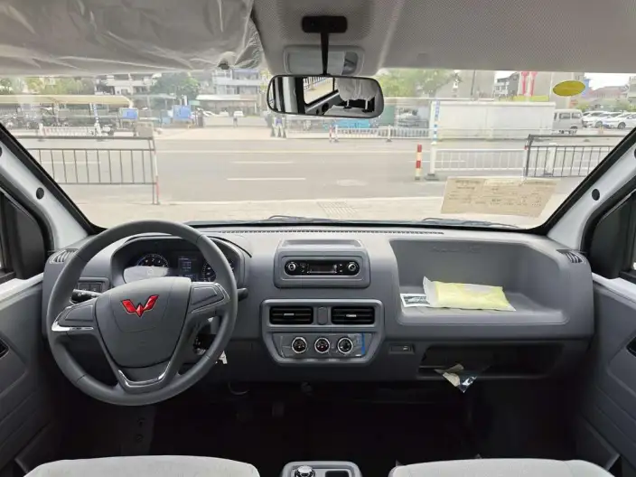 Wuling Yangguang 2026 Model 440km Passenger car Edition Comfort Model 6 seat – фото 8