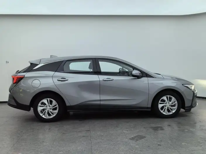 Buick Velite 6 PHEV 2022 Model Connected Fashion Model – фото 8