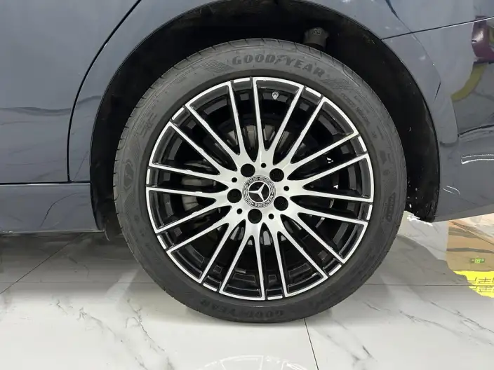 Mercedes-Benz C-Class 2024 Model Facelift C 260 L Sports Edition – фото 9
