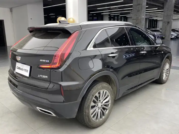 Cadillac XT4 2024 Model 28T 2WD Luxury Model – фото 4