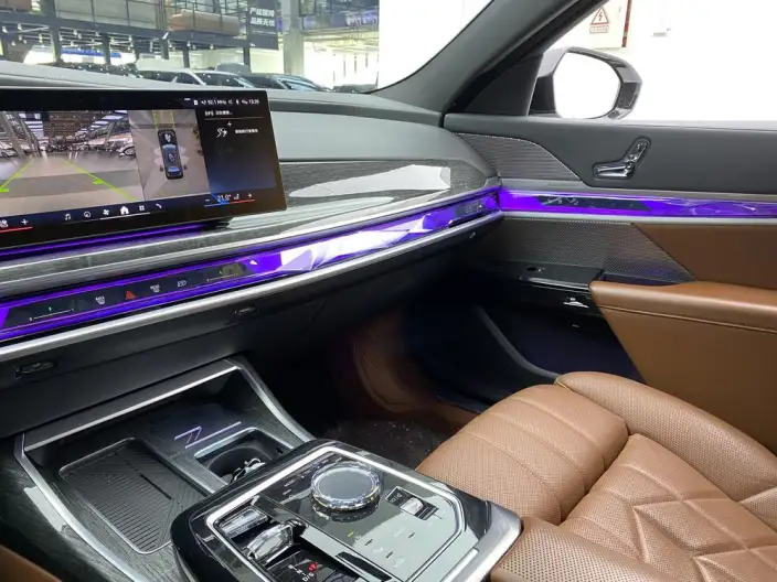 BMW 7 Series 2023 Model 740Li Exclusive Model Luxury Set – фото 8